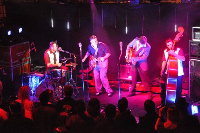 min 2010 12 05 station danse 104